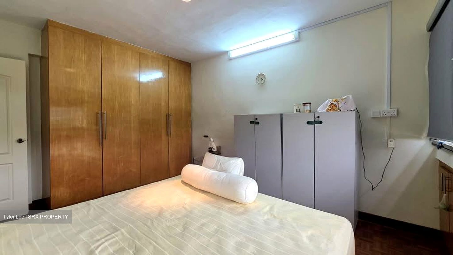 Pine Grove (D21), Condominium #584509611